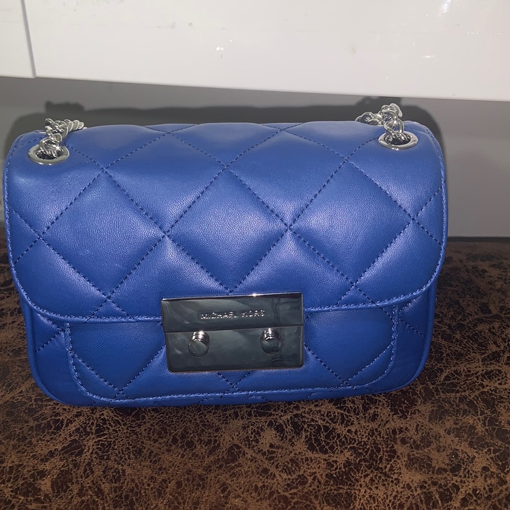 BRANd NeW!!!!!!   Michael kors handbag